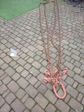 Sprzedam zawiesia łańcuchowe