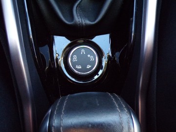 PEUGEOT 2008 1.6 BENZ ZAMIANA RATY HROM ALU NAVI