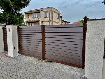 Ogrodzenia bramy, przęsła, furtki, balustrady