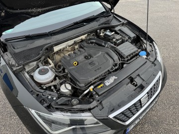Seat Leon 1.5 BENZYNA Klimatronik Nawigacja Ledy Kamera