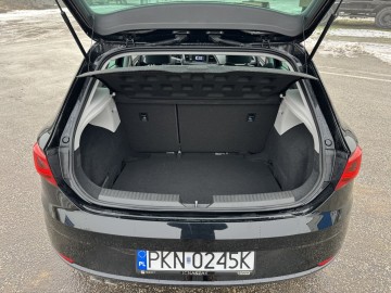 Seat Leon 1.5 BENZYNA Klimatronik Nawigacja Ledy Kamera