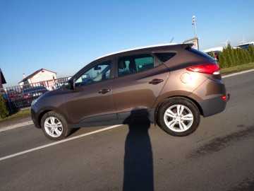 HYUNDAI IX 35 2.0 BENZ ZAMIANA RATY