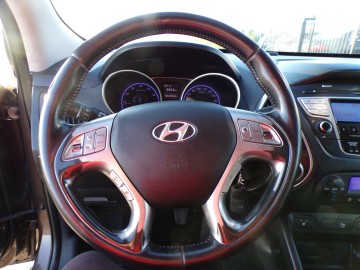 HYUNDAI IX 35 2.0 BENZ ZAMIANA RATY