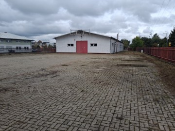 Sprzedam obiekt magazynowo-handlowy, Golina, 568 m2