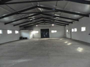 Sprzedam obiekt magazynowo-handlowy, Golina, 568 m2