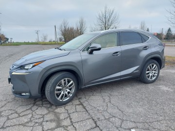 Sprzedam Lexus NX300H, silnik 2.5 Benzyna + Hybryda 2017