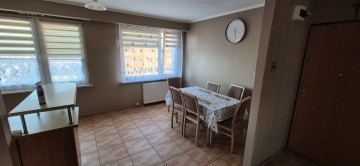 Wynajmę: 39m2, 2 pokoje, V osiedle.