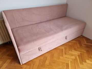 Ł&oacute;żko z pojemnikiem do pokoju dziecka/młodzieżowe