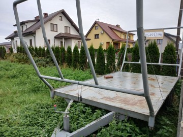 Przyczepa do slomy/siana