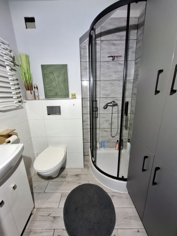 Mieszkanie 45 m&sup2;-2 pokoje-ścisłe centrum Konina-Aleje 1 Maja