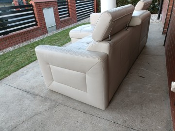 Sprzedam narożnik ze sk&oacute;ry