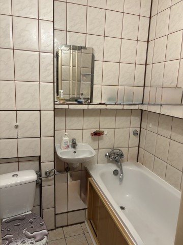 Sprzedam mieszkanie w Koninie, V os. ul. 11 Listopada