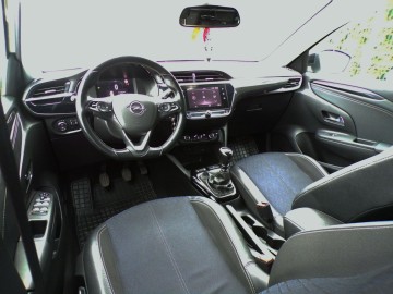 OPEL CORSA F 1.2 BENZ  ALU KAMERA TEMPOMAT ZAREJESTROWANA