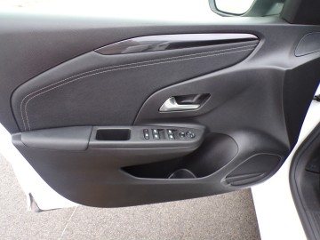 OPEL CORSA F 1.2 BENZ  ALU KAMERA TEMPOMAT ZAREJESTROWANA