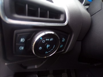 FORD FOCUS 1.6 TDCI Z NIEMIEC NAVI PODG FOTELE
