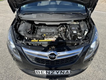Opel Zafira 1.4 BENZYNA 7 OSOBOWA Nawigacja Ledy BiXenon TOP