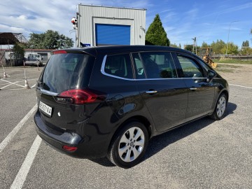 Opel Zafira 1.4 BENZYNA 7 OSOBOWA Nawigacja Ledy BiXenon TOP