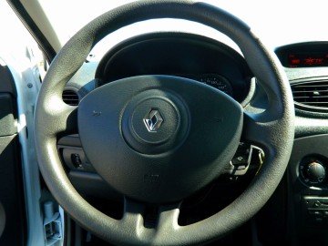 RENAULT CLIO 1.5 DCI  ZAMIANA RATY