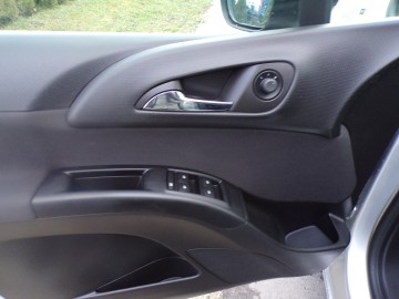 OPEL MERIVA 1.4 BENZ NAVI ALU KAMERA  ZAMIANA