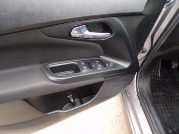 FIAT TIPO 1.4 BENZ ZAMIANA RATY