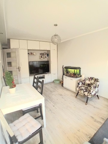 3 pok, 11 Listopada 30, 2 piętro 54m