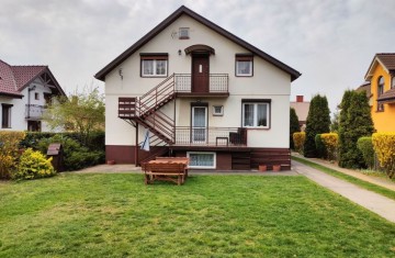 Sprzedam duży dom z pokojami noclegowymi - Licheń Stary