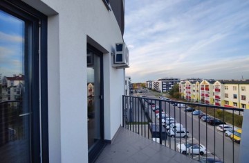 Sprzedam 2 pokoje, wysoki standard, winda, os. Diamentowe