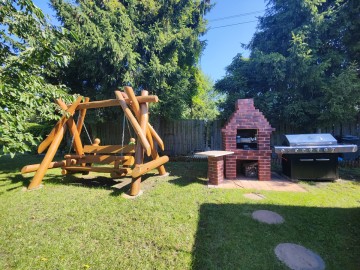 Sprzedam działkę ROD z pięknym ogrodem i domkiem po remoncie