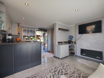 Sprzedam działkę ROD z pięknym ogrodem i domkiem po remoncie