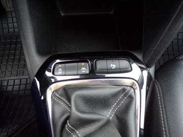 OPEL CORSA F 1.2 BENZ ZAMIANA SK&Oacute;RA ALU KAMERA