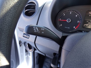VOLKSWAGEN  AMORAK 2.0 TDI 140 KM ZAMIANA
