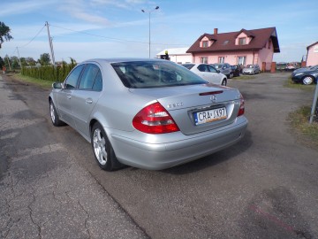 MERCEDES 211 2.2 CDI ZAMINA RATY