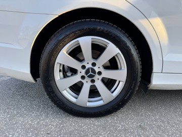 Mercedes C 2.2 DIESEL Salon Polska Automat Nawigacja Ledy