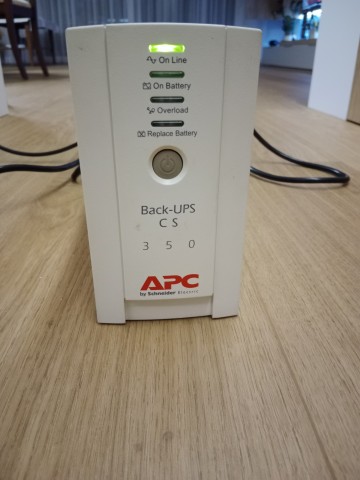 Zasilacz awaryjny UPS