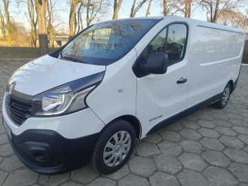 Renault Trtafic long po serwisie , jeden właściciel