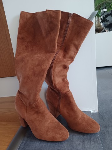 DAMSKIE KOZAKI JAK NOWE R.39