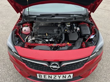 Opel Astra 1.2 BENZYNA Klimatronik Tempomat Ledy Nawigacja
