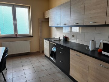 Wynajem lokalu handlowo-usługowego - Modła Kr&oacute;lewska