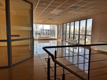 Wynajem lokalu handlowo-usługowego - Modła Kr&oacute;lewska