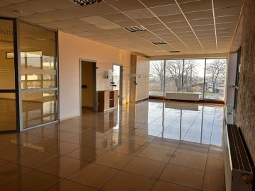 Wynajem lokalu handlowo-usługowego - Modła Kr&oacute;lewska