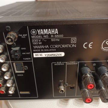 Amplituner wzmacniacz Yamaha