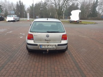 Sprzedam VW golf 4 1.9 tdi ALH 5D
