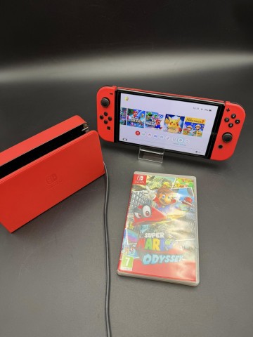 Konsola Nintendo Switch  Stan: bardzo dobry, sprawny, folia