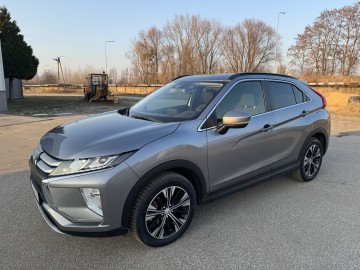 Mitsubishi Eclipse Cross 1.5BENZYNA Automat Nawigacja Kamera