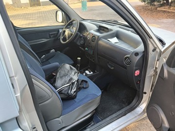 Citroen Berlingo 2004 1,4 FV 23%