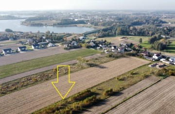 Sprzedam dużą działkę z WZ na 2 budynki mieszkalne