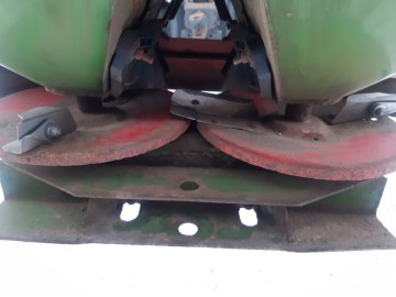 Sprzedam rozsiewacz do nawozu