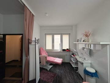 Wynajmę lokal na gabinet kosmetyczny