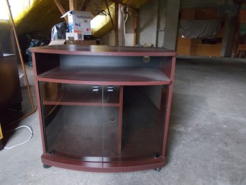 Szafka wolnostojąca z drzwiczkami