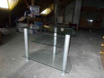 Stolik szklany pod telewizor